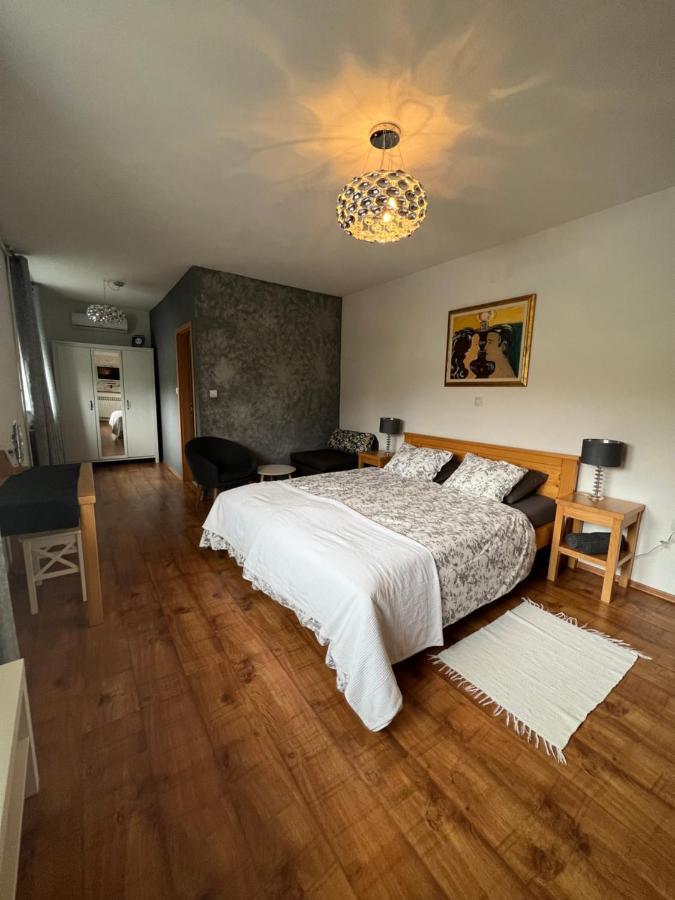 Apartments&rooms Kristina Gasthof